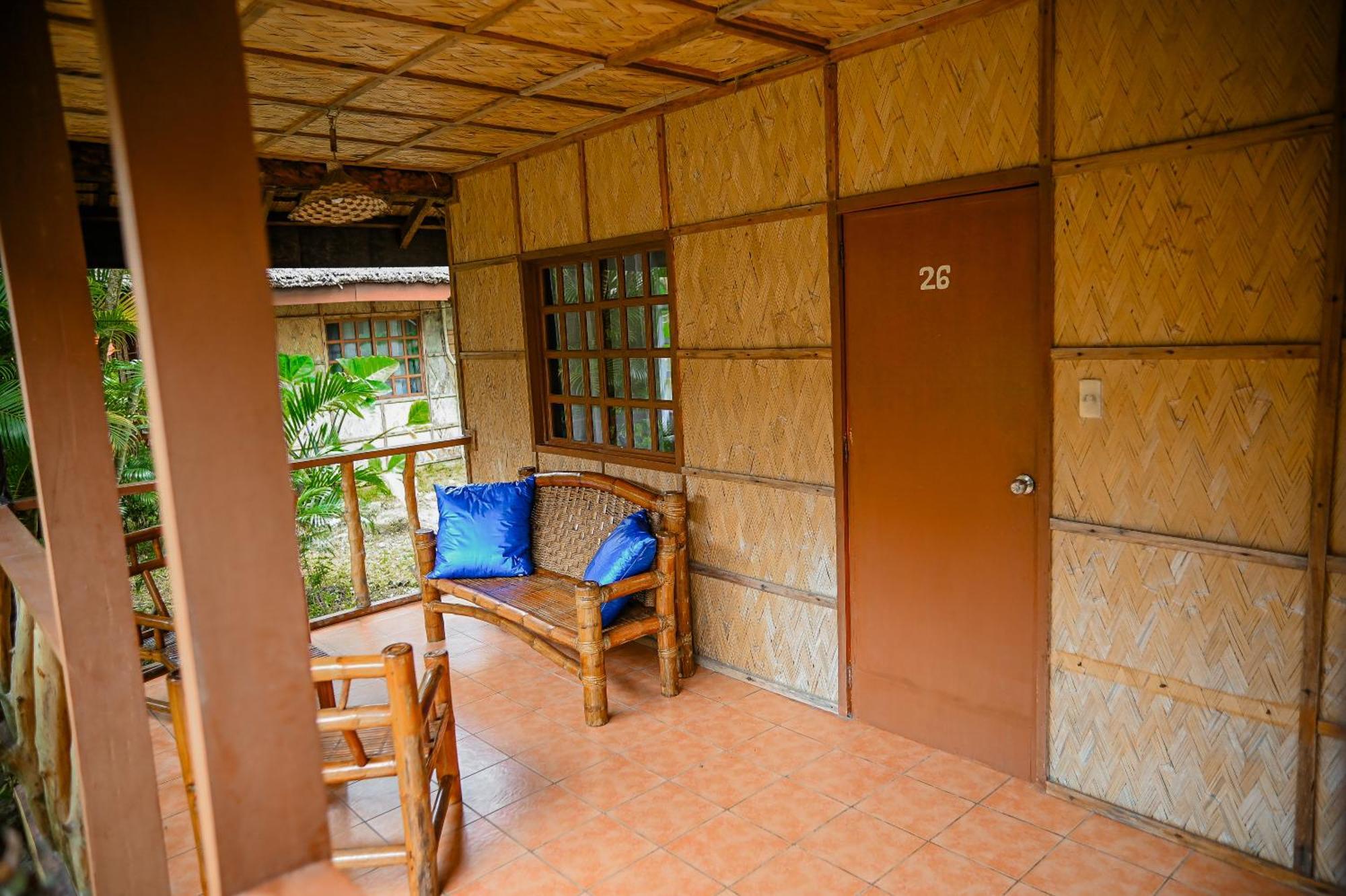 Garden Of Eden Dive Resort Puerto Galera Exterior photo
